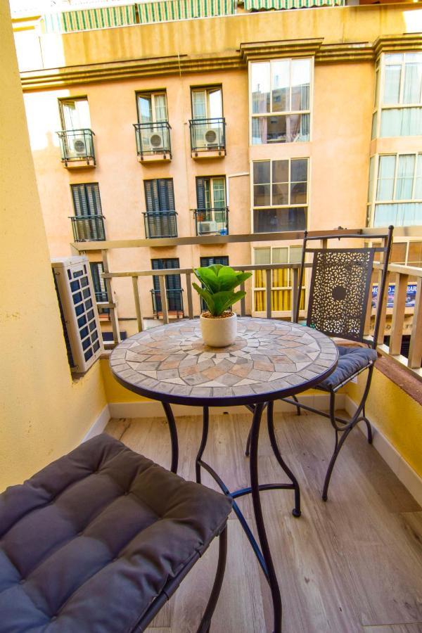 Letmalaga Square Merced ภายนอก รูปภาพ