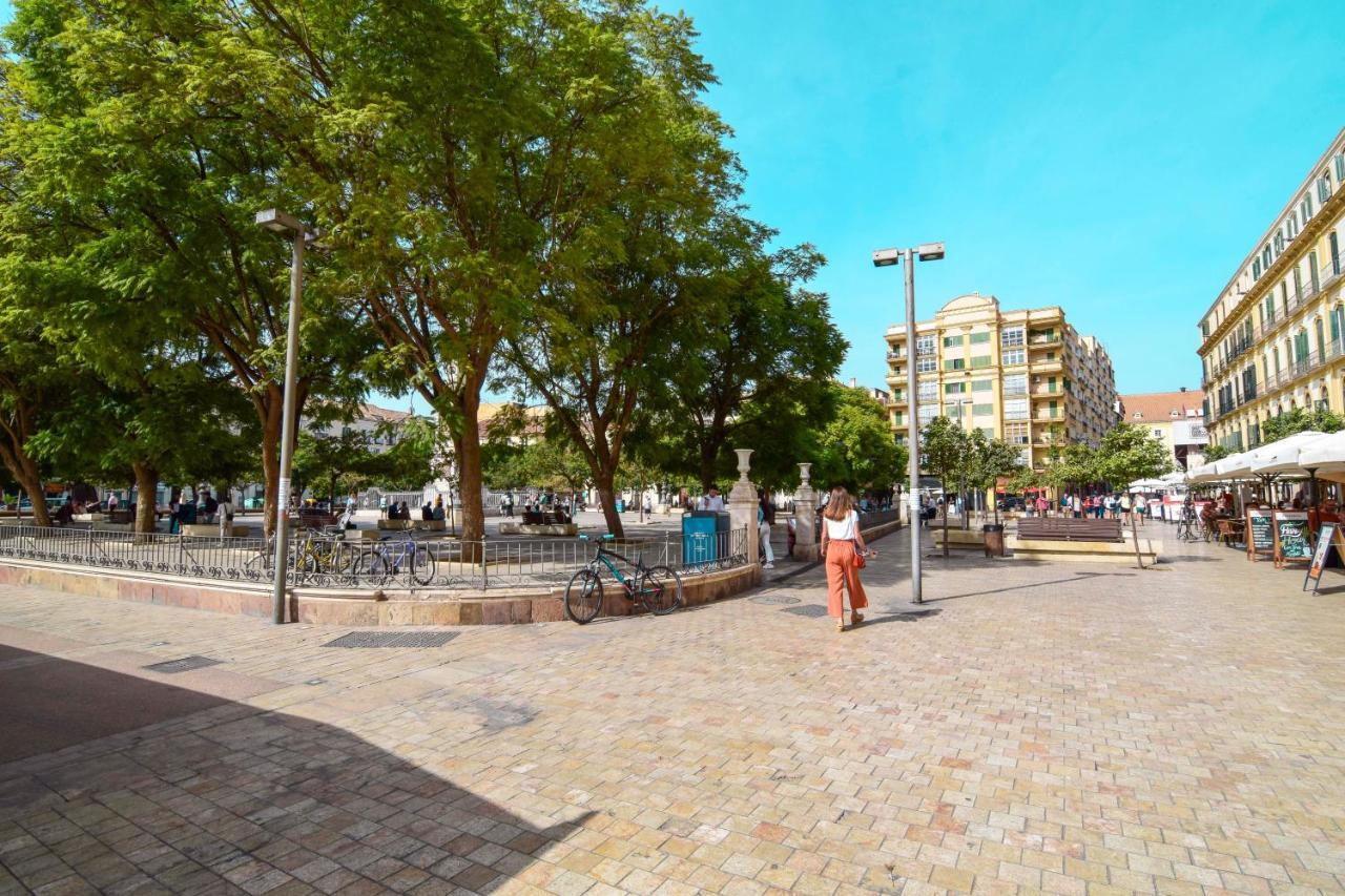 Letmalaga Square Merced ภายนอก รูปภาพ